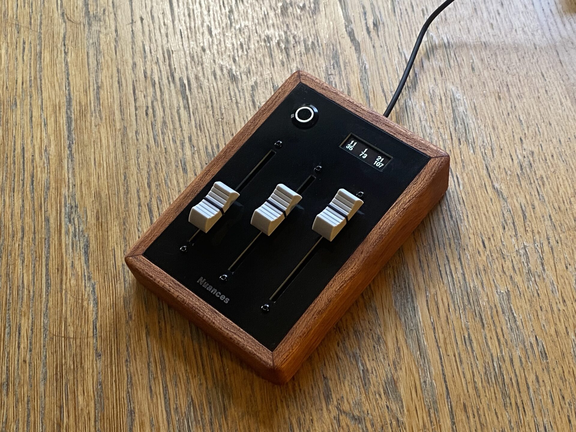 Premium MIDI expression controller for orchestral composers